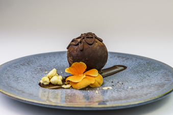 Pure chocolade & gezoute caramel bol